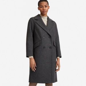 Everlane The Italian ReWool® Overcoat in
Dark Charcoal